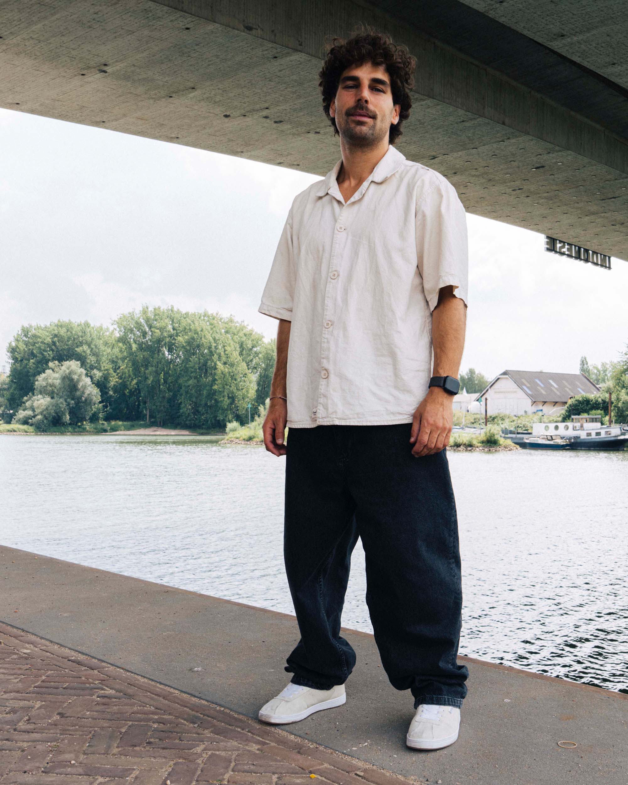 Giant Baggy Black Grey Wash