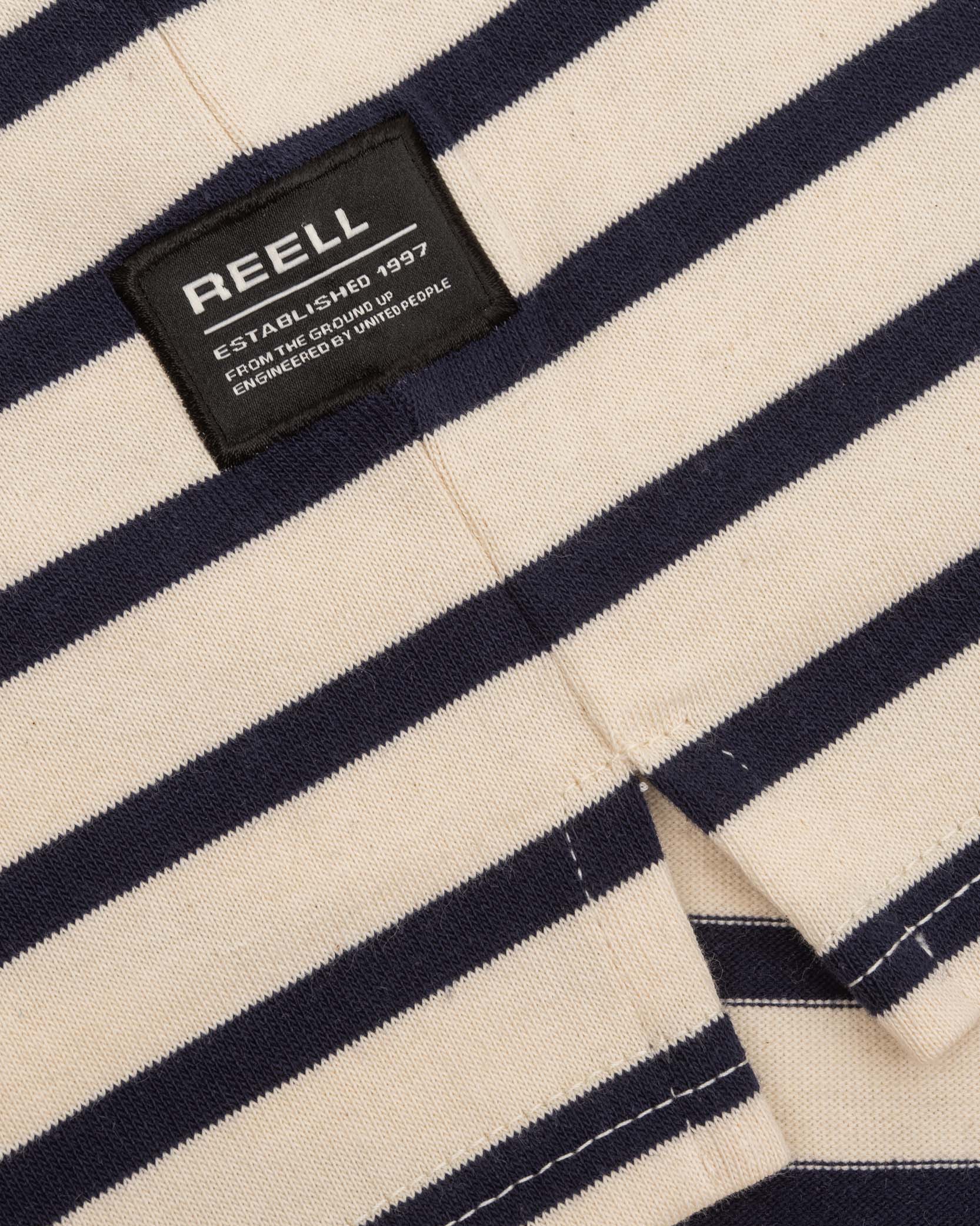 Cross Longsleeve Offwhite / Navy