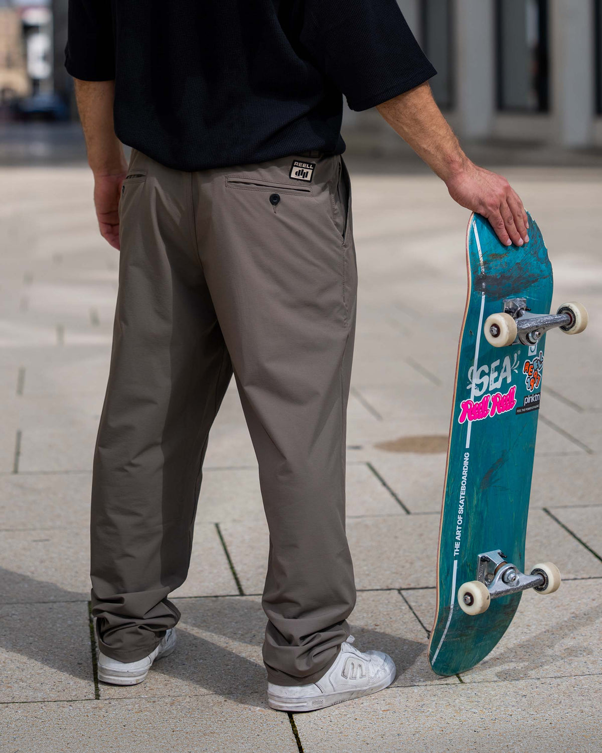 Douwe Macaré X REELL Chino Grey Green
